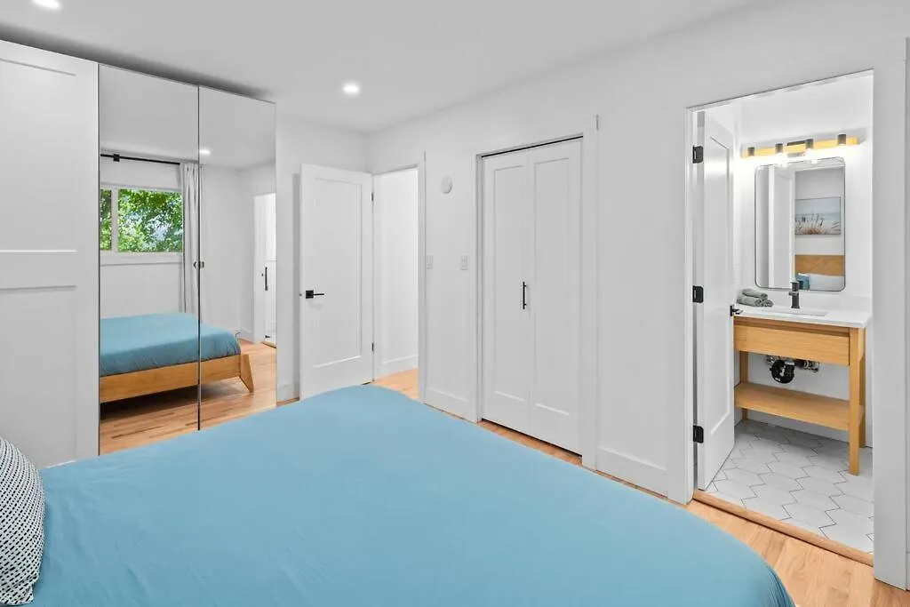Charming Urban Retreat Villa Oak Bay 0*,  Canada